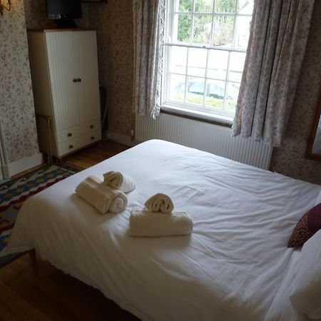 ويندسور Manor Cottage Bed And Breakfast المظهر الخارجي الصورة