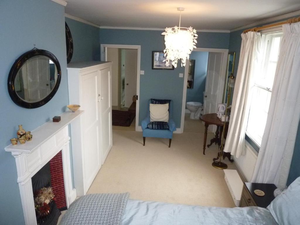 ويندسور Manor Cottage Bed And Breakfast المظهر الخارجي الصورة