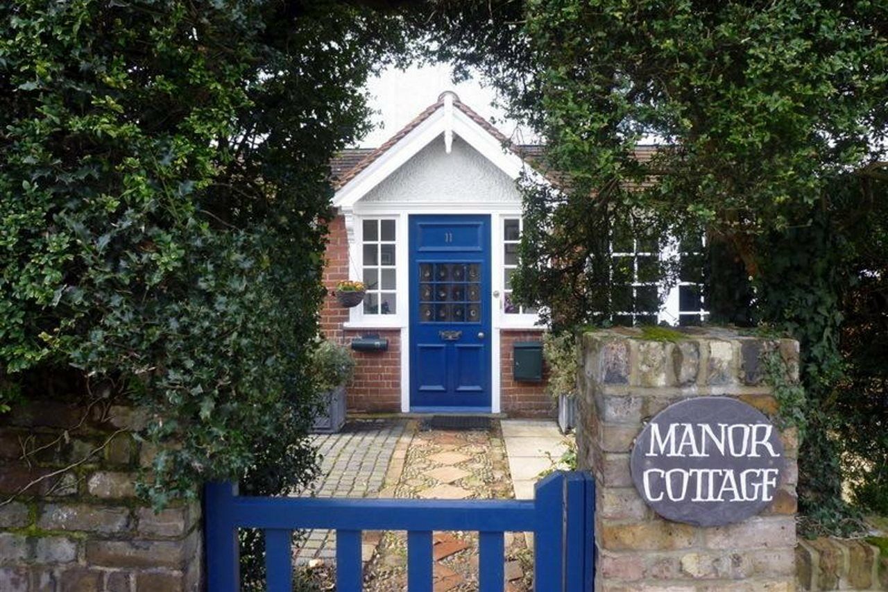 ويندسور Manor Cottage Bed And Breakfast المظهر الخارجي الصورة